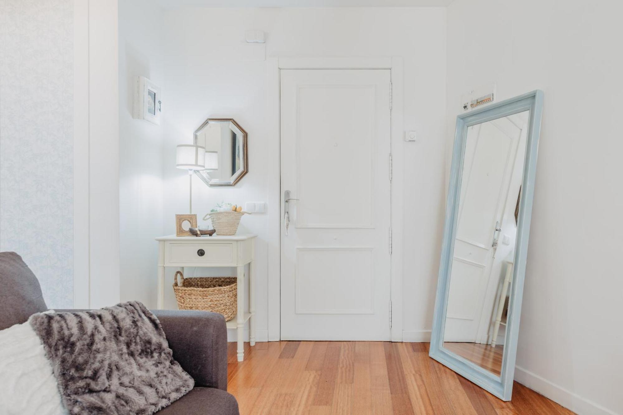 Apartment Centrico Con Parking Y Wifi Gratis *