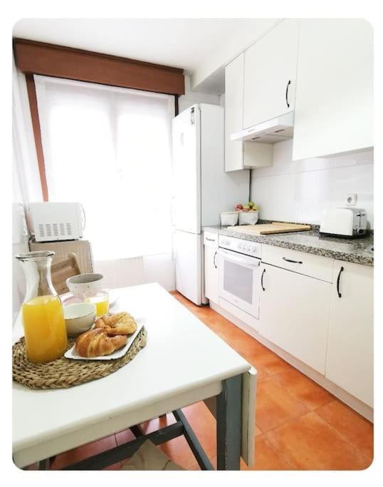 Apartment Centrico Con Parking Y Wifi Gratis Oviédo
